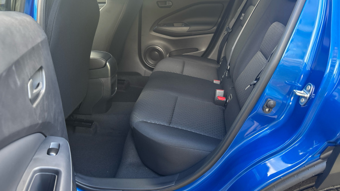 Nissan Juke 1.0 DiG-T N-Connecta 5dr [Revised] Petrol Hatchback - Image 16